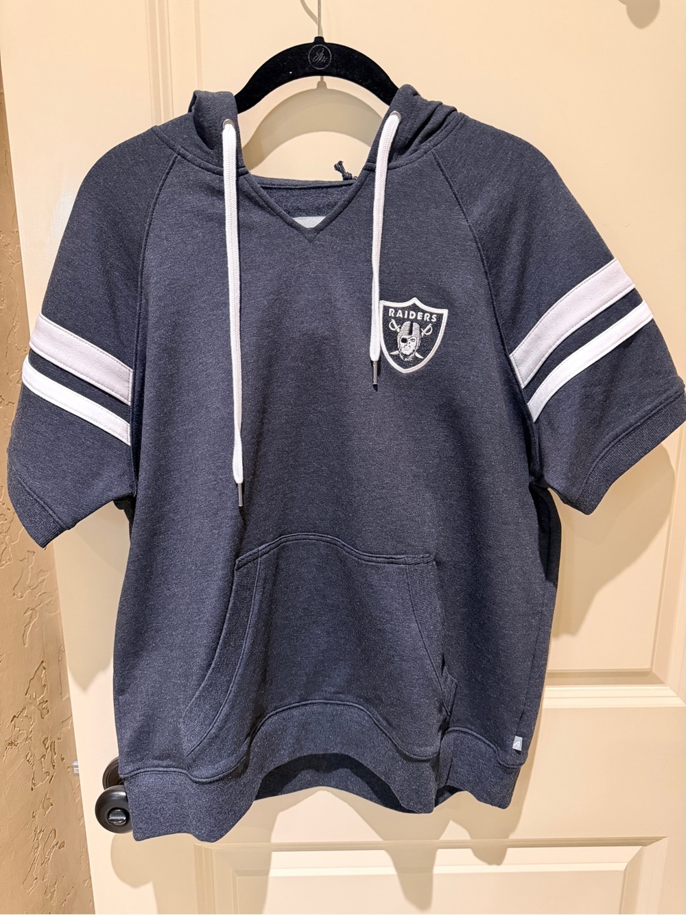 Antigua NFL Women’s Black Luminous Short Sleeve Pullover Hoodie|Size M|NWT